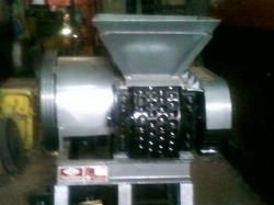 Manufacturers Exporters and Wholesale Suppliers of Ore Fines Briquette Making Machine Jabalpur Madhya Pradesh